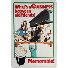 Plaque métal publicitaire 20x30cm bombée en relief : GUINNESS between old Frie