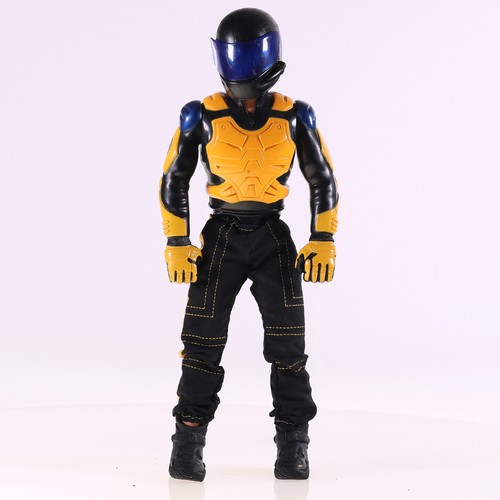 Hasbro action man - action, moto