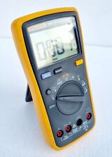 Fluke 15b + Multimètre Numérique 600 V Cat III Sécurité Cote 1000 Unité Only #1