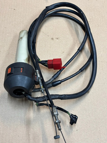 Commodo droit honda - honda, 900