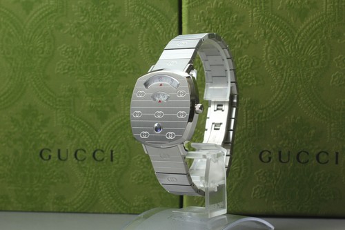 Boîte comme neuve montre - [boîte, à