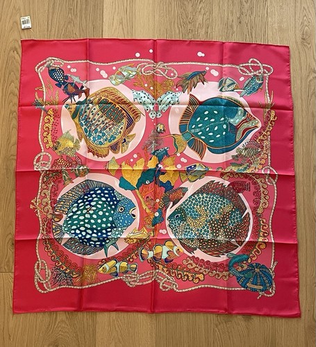 Hermès carré foulard cm - hermès,