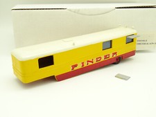 Minitrucks 1/50 - Caravan Direction Cirque Pinder