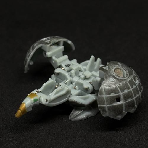 Bakugan wired haos - haos, battle