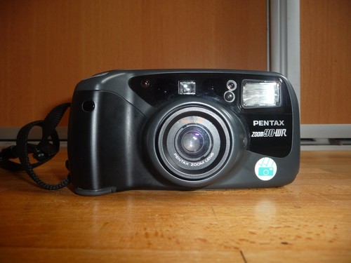 Compact pentax zoom 90wr - 90wr, /