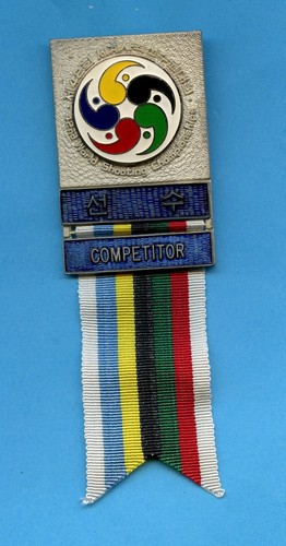 Insigne médaille 1978 - insigne-médaille, de