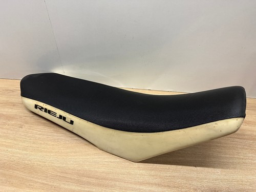 Une selle siege - une, biplace