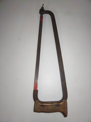 Ancienne scie métaux - scie, outil