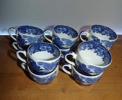 Tasses sous à - tasses, +