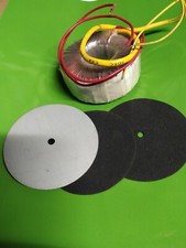 Transformateur Primaire 220 V  Sec. 12 volts AC 30VA épais. 32mm diam ext.71 mm