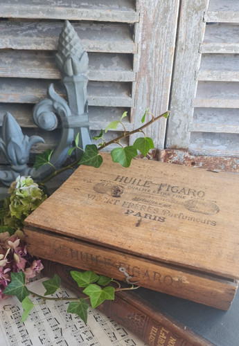 Ancienne boite bois - ancienne, en