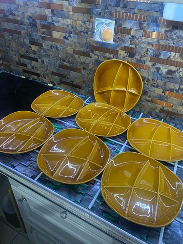 Lot grandes assiettes - grandes,