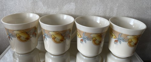 Arcopal jolies tasses - 4, fleurs