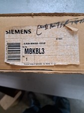 1-SIEMENS SUB FEED MAIN BREAKER KIT, MBKBL3, 100A, 240V, 3PH, S1 AND S2, PNL