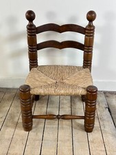 Chaises basses brutaliste