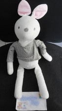 doudou peluche lapin blanc tee
