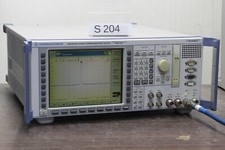 ROHDE & SCHWARZ CMU200 UNIVERSAL RADIO COMMUNICATION SPECTRUM # S204