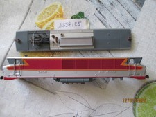 N° 1357/25 caisse de locomotive électrique  bb 15006 jouef bon état complète