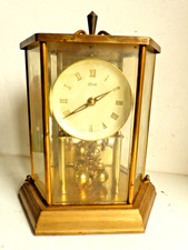 Pendule 400 jours KUNDO 2  Verres gravé et Laiton  a restauré