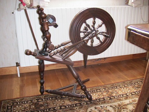 Ancien rouet bois - ancien, en