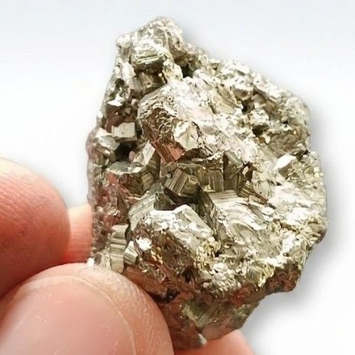 Pyrite cristal cube nature - pyrite,