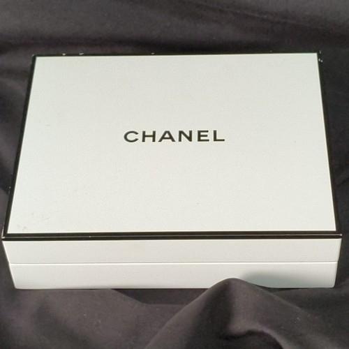 Boîte miroir novelty chanel - boîte,