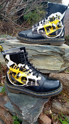 Doc martens graffiti - 🖤,
