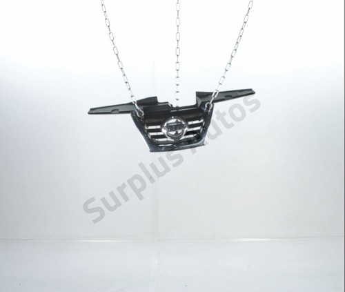 Calandre 620721ka6a nissan - calandre,