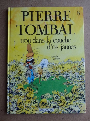 Pierre tombal trous - pierre, dans