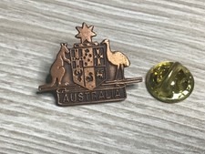 pins AUSTRALIA. blason insigne drapeau kangourou émeu AUSTRALIE