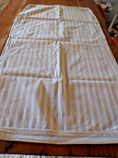 Housse de matelas bebe en toile a matelas beige et blanche