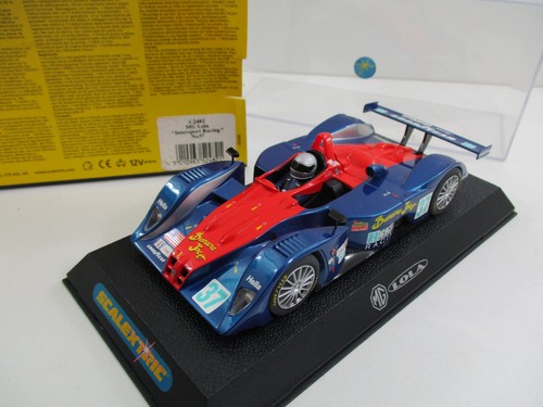 C2482 slot car lola - c2482-,