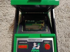 NINTENDO GAME AND WATCH