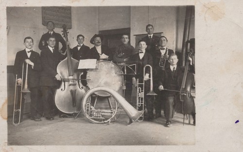 Photo chevalet cuivre - photo,
