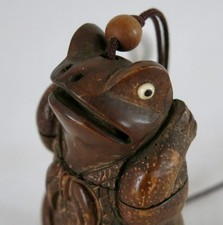 INRO GRENOUILLE, frog inro Japanese, ancien, petite boite en bois, netsuke,Japon