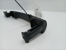 Poignee porte laterale droit