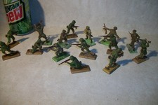 Lot of "15"~ Britains ltd. "Deetail" Metal Toy Soldiers/Rare 1971 England Made