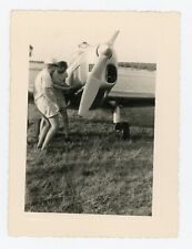 PHOTO SNAPSHOT, Dabou Côte d'Ivoire men & aircraft aeronautical propeller