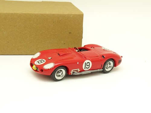 Top model maserati - top,