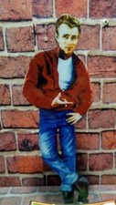 FIGURINE EN BOIS JAMES DEAN 20