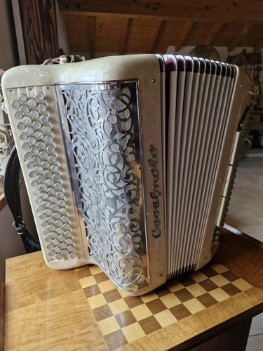 Accordéon chromatique - accordéon,