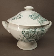 Ancienne grande soupière en