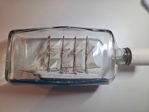 Navire verre dans une - navire, en