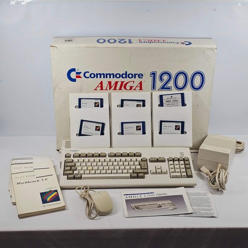Commodore amiga 1200 vintage - commodore,