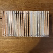 LOT 25 LIVRES HARLEQUIN I