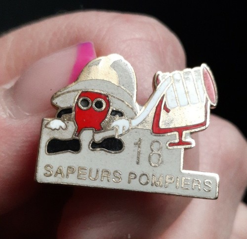 R13907 pin collection - r13907, pin's