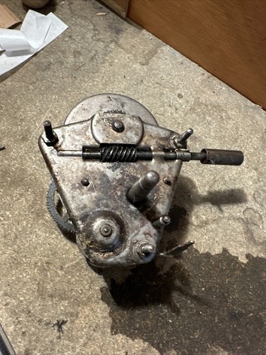 Ancien moteur de - ,