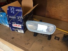 PEUGEOT 406 coupe d9 d8 Drivers left nsf SIDE  FRONT FOG LAMP 6204v6 67720895