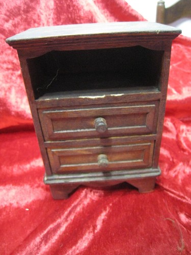 Meuble miniature ancien - miniature, en