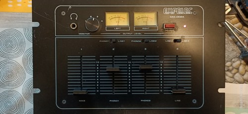 Table mixage expelec mix 002a - table,